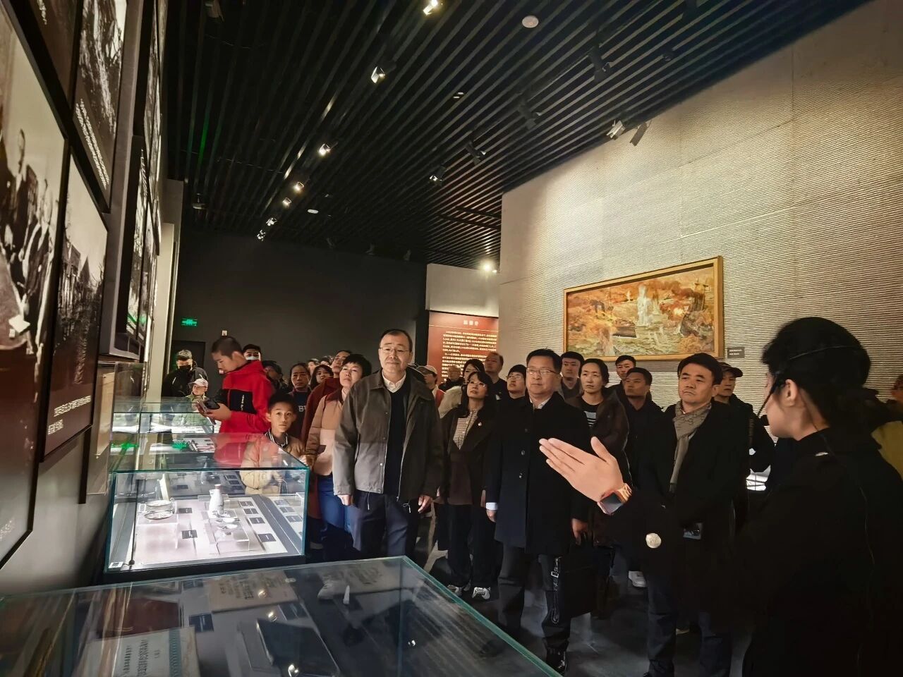 fa9c58eeeb3ffbeefae7ace13a5a95d6.jpg fa9c58eeeb3ffbeefae7ace13a5a95d6.jpg